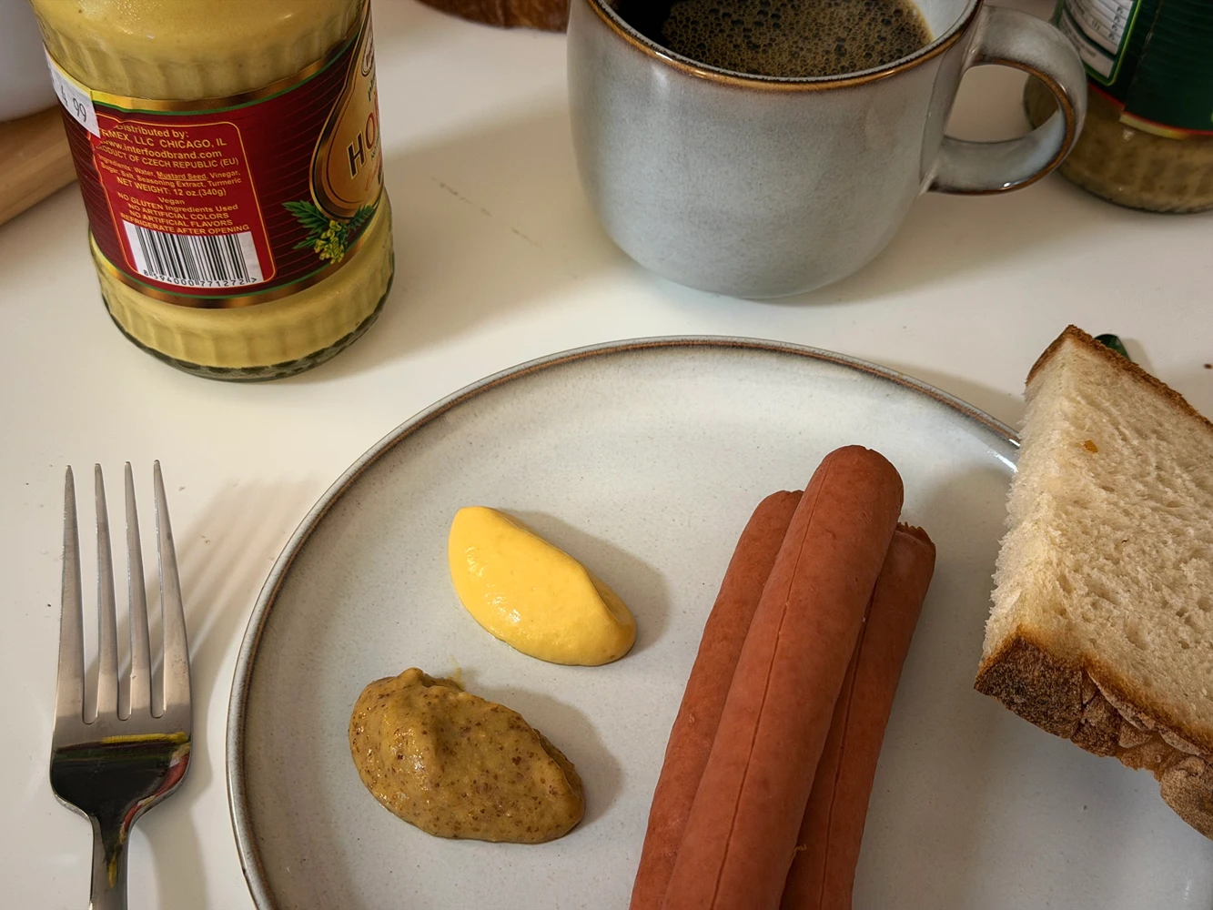 Morning breakfast with spišské párky and dual mustards